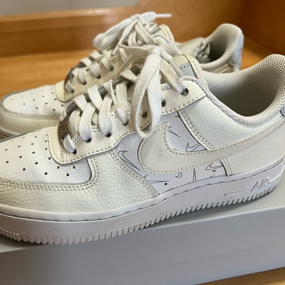 Nike Air Force 1 sz 5.5 - Picture 4 of 7